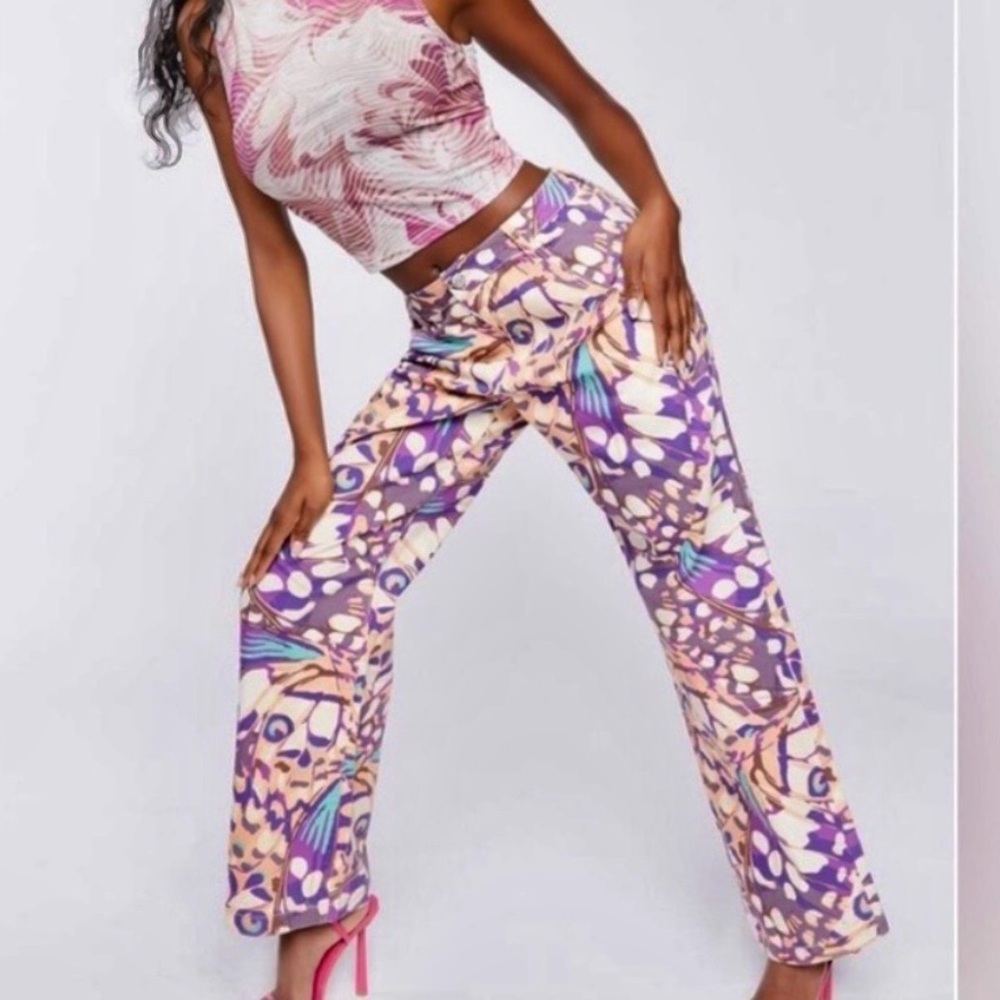 Multicolor Butterfly Patterned Print Midi Pants - image 2